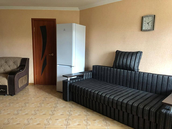 1.ком. 40 м² Люкс. ул. 13.Ноября 