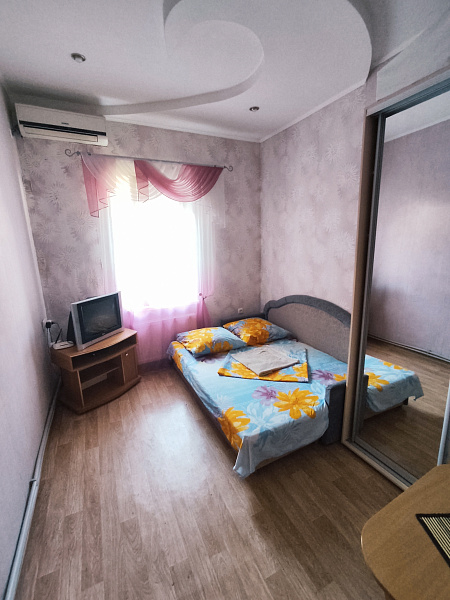 2- квартира 42 м² ул. Кирова 30 2- квартира 42 м² ул. Кирова 30