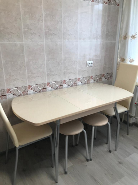 2-к. 52 м².5/9 этаж. пр. Ленина 